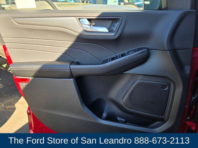 new 2025 Ford Escape PHEV car, priced at $32,560