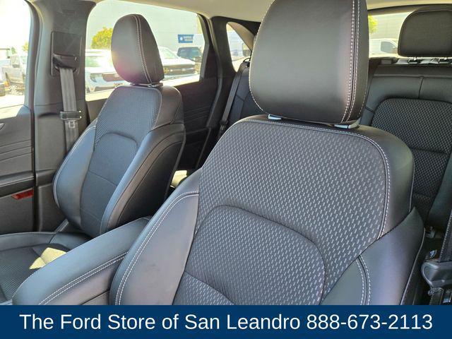 new 2025 Ford Escape PHEV car, priced at $32,095