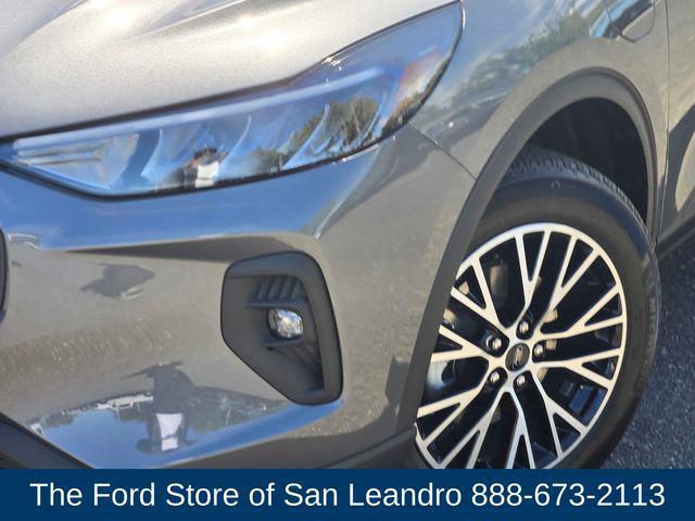 new 2025 Ford Escape PHEV car, priced at $32,095