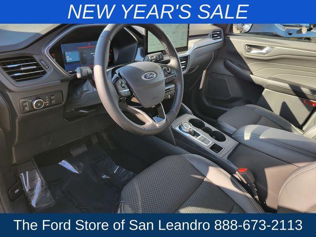 new 2025 Ford Escape car, priced at $39,890