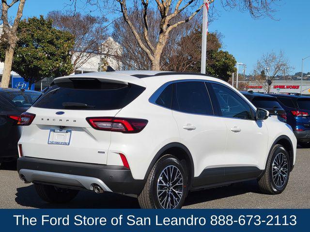 new 2025 Ford Escape PHEV car, priced at $35,041