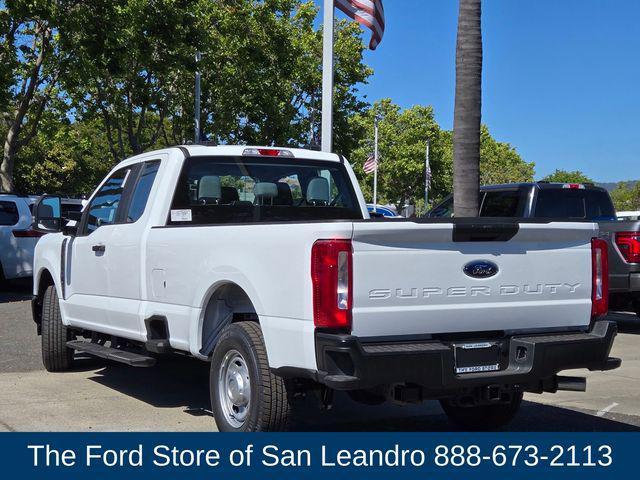 new 2025 Ford F-350 car, priced at $52,190