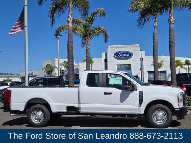 new 2025 Ford F-350 car, priced at $52,190