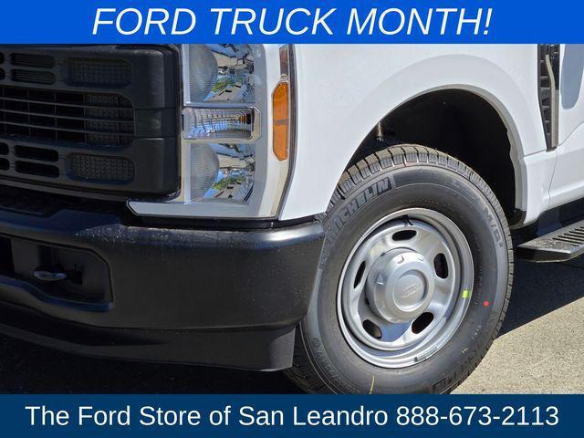 new 2025 Ford F-350 car, priced at $52,190