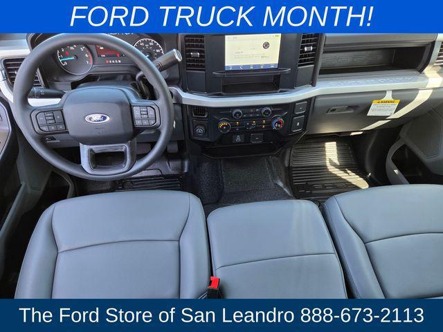 new 2025 Ford F-350 car, priced at $52,190