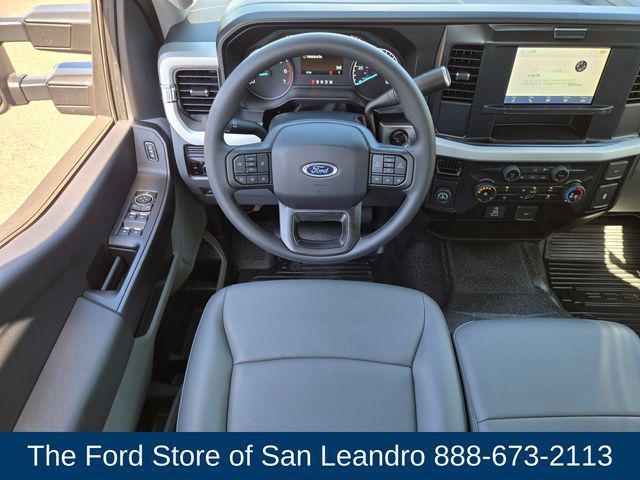 new 2025 Ford F-350 car, priced at $52,190