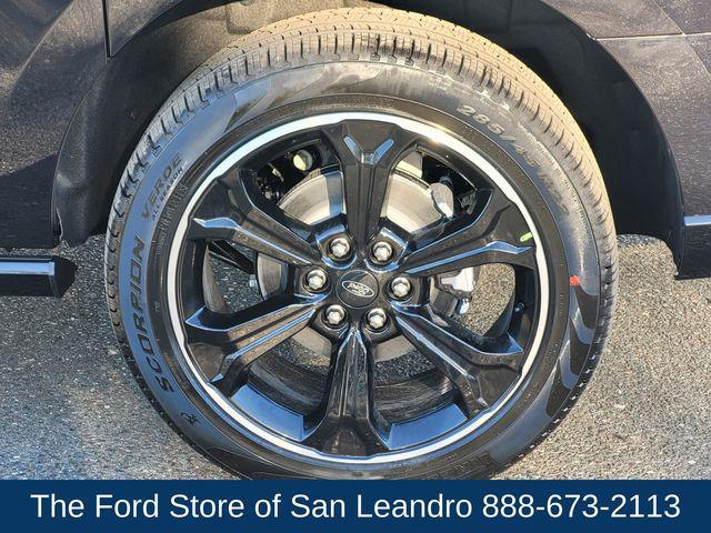 new 2024 Ford Expedition Max car, priced at $80,032