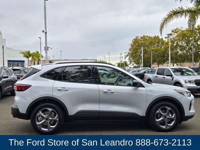 new 2025 Ford Escape car, priced at $32,270