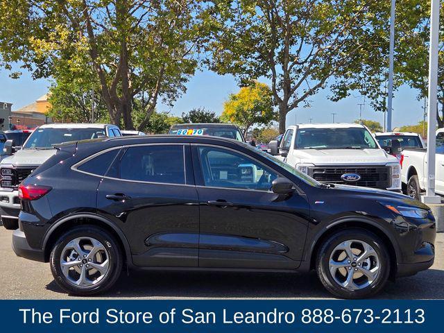 new 2025 Ford Escape car, priced at $31,580