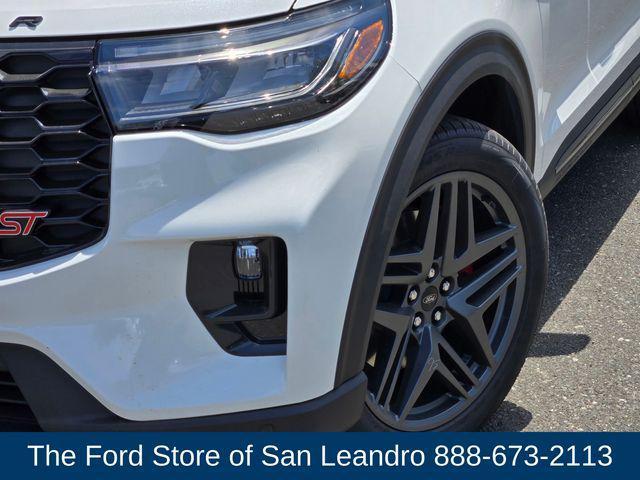 new 2025 Ford Explorer car, priced at $57,755