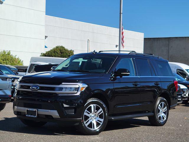 new 2024 Ford Expedition car, priced at $76,415