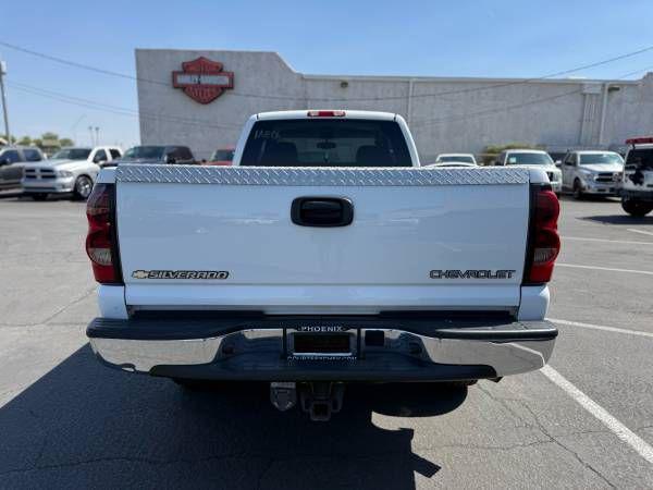 used 2004 Chevrolet Silverado 2500 car, priced at $7,995