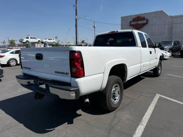 used 2004 Chevrolet Silverado 2500 car, priced at $7,995