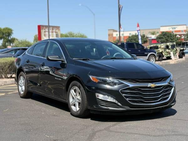 used 2022 Chevrolet Malibu car, priced at $11,995
