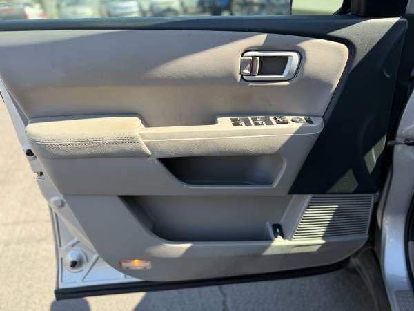 used 2015 Honda Pilot car, priced at $13,995