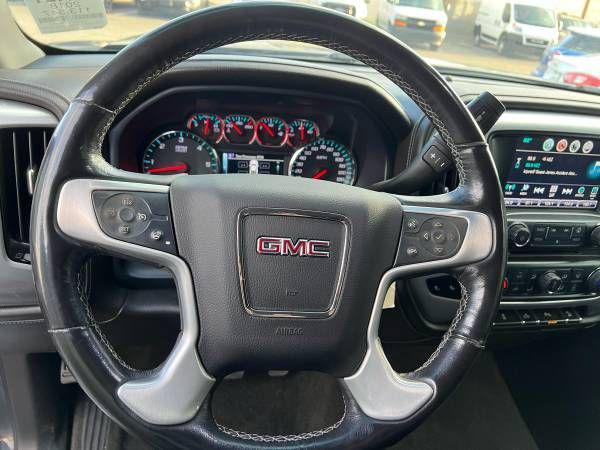 used 2018 GMC Sierra 1500 car, priced at $25,995