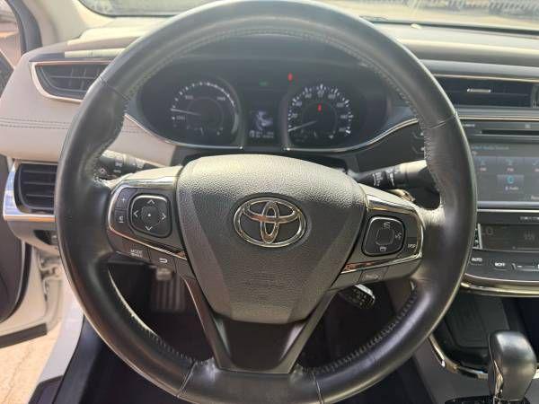 used 2015 Toyota Avalon Hybrid car, priced at $15,995