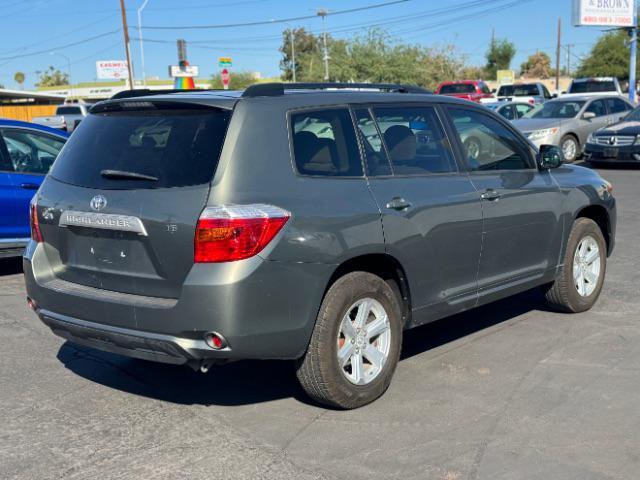 used 2009 Toyota Highlander car, priced at $11,995