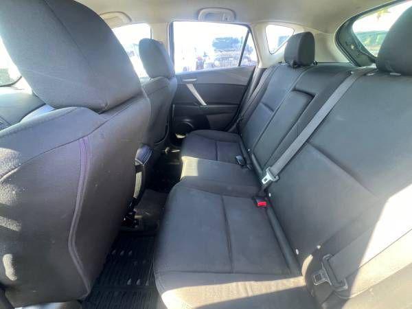 used 2011 Mazda Mazda3 car, priced at $8,995