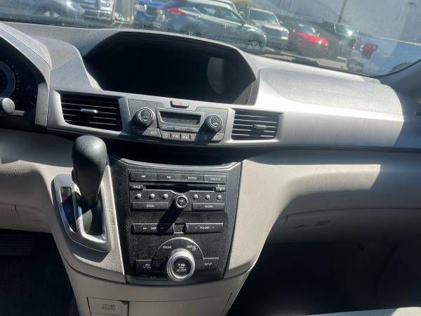 used 2013 Honda Odyssey car, priced at $11,995
