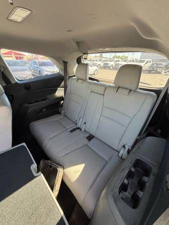 used 2017 Honda Pilot car, priced at $18,995