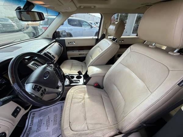 used 2014 Ford Flex car, priced at $8,995