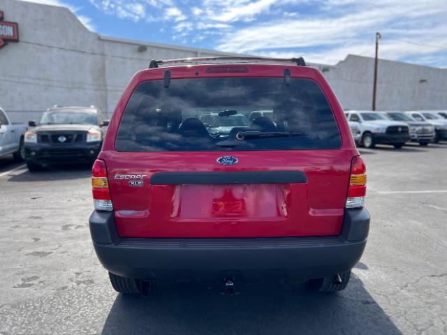 used 2001 Ford Escape car, priced at $4,995