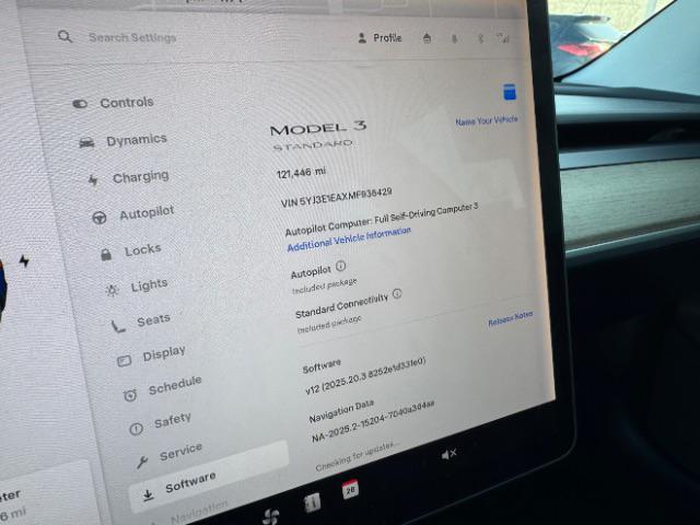 used 2021 Tesla Model 3 car, priced at $18,995