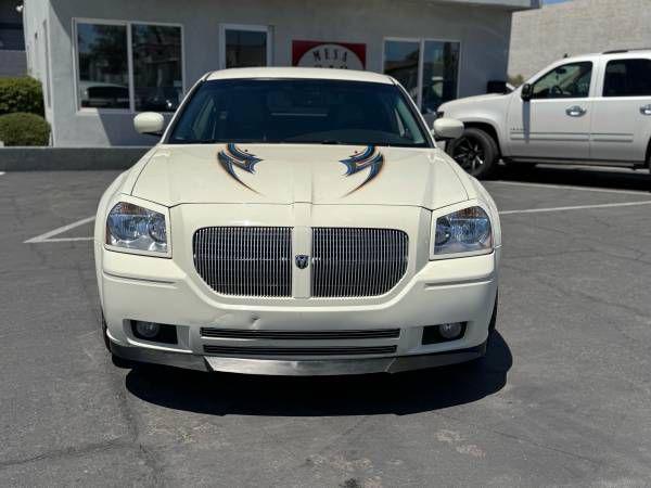 used 2005 Dodge Magnum car, priced at $9,995