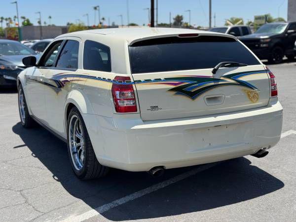 used 2005 Dodge Magnum car, priced at $9,995