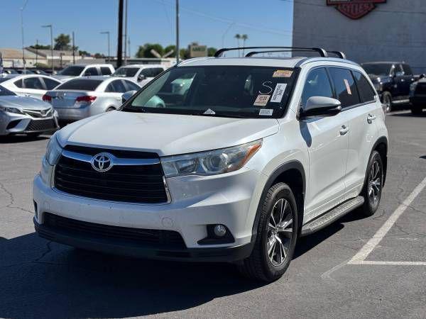 used 2016 Toyota Highlander car, priced at $15,995