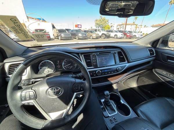 used 2016 Toyota Highlander car, priced at $15,995