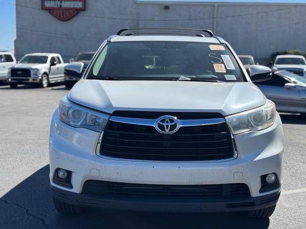 used 2016 Toyota Highlander car, priced at $15,995