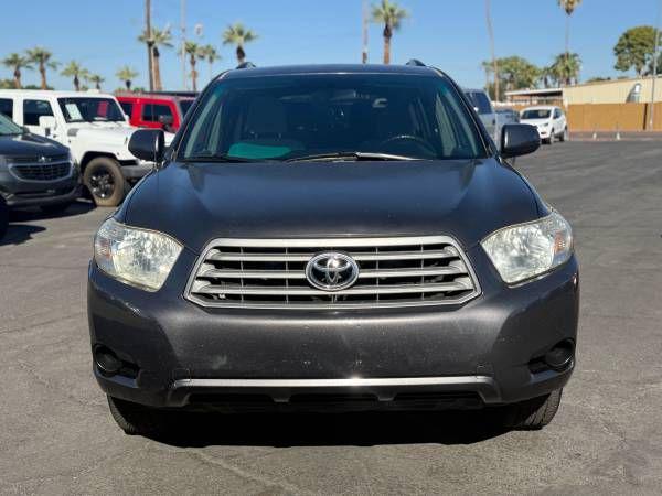 used 2010 Toyota Highlander car, priced at $9,995
