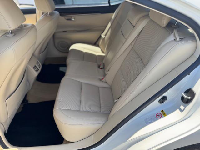 used 2013 Lexus ES 350 car, priced at $12,995