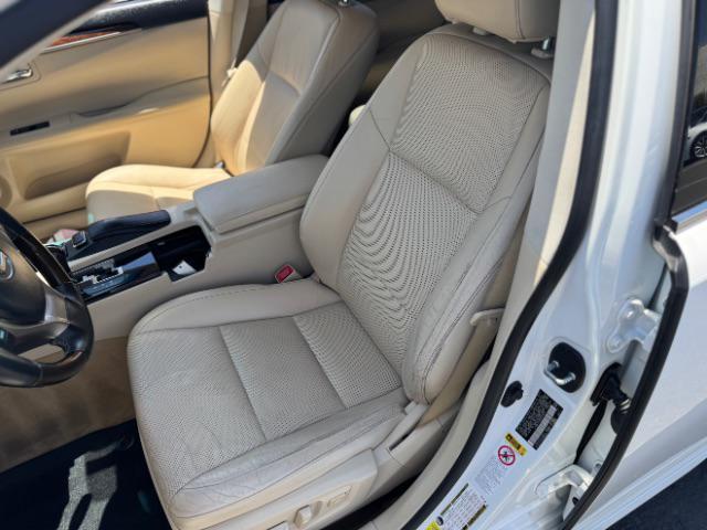 used 2013 Lexus ES 350 car, priced at $12,995
