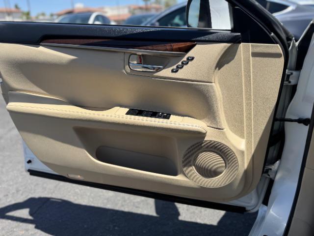 used 2013 Lexus ES 350 car, priced at $12,995