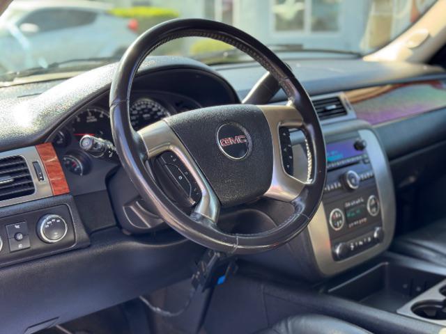 used 2007 GMC Yukon car, priced at $11,995