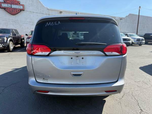 used 2017 Chrysler Pacifica car, priced at $11,995
