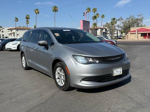 used 2017 Chrysler Pacifica car, priced at $11,995