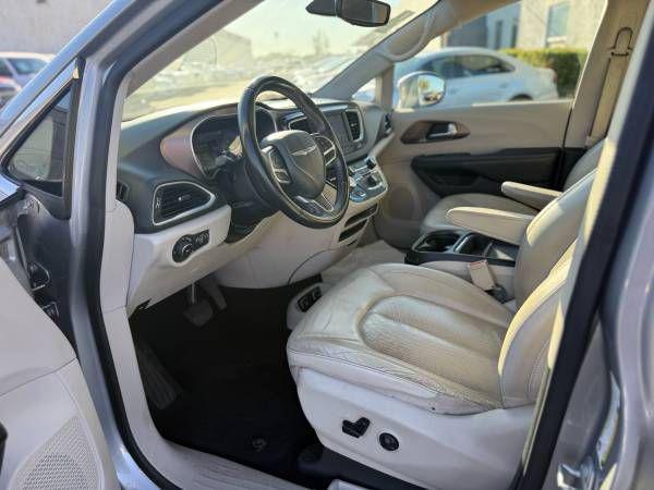 used 2018 Chrysler Pacifica car, priced at $11,995