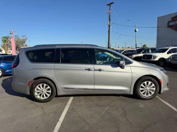 used 2018 Chrysler Pacifica car, priced at $11,995