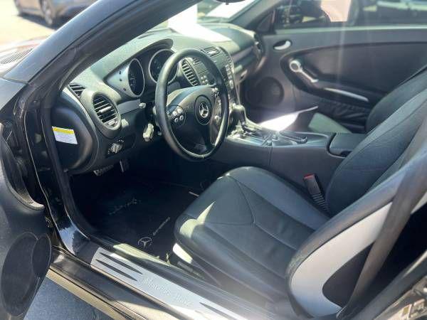 used 2007 Mercedes-Benz SLK-Class car, priced at $7,995