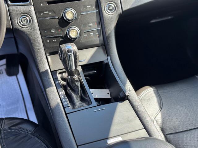 used 2015 Ford Taurus car, priced at $9,995