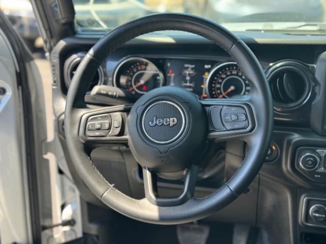 used 2022 Jeep Gladiator car, priced at $35,995