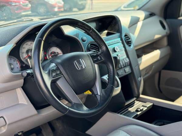 used 2011 Honda Pilot car, priced at $10,995