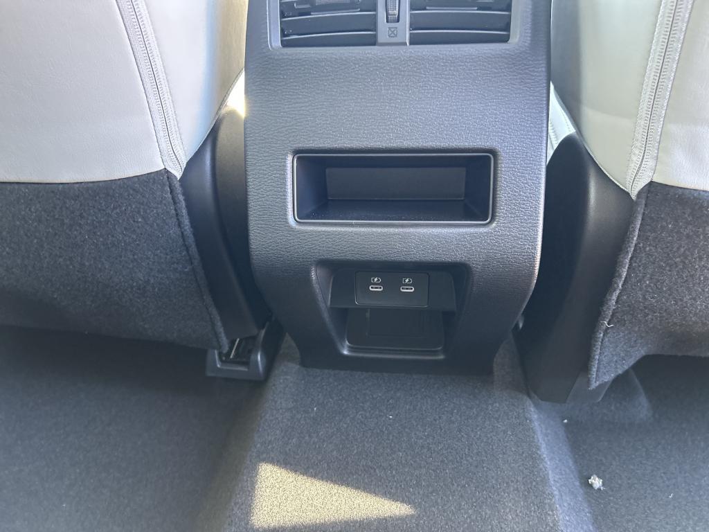 new 2025 Mitsubishi Outlander car, priced at $40,715