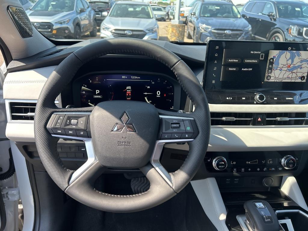 new 2025 Mitsubishi Outlander car, priced at $40,715