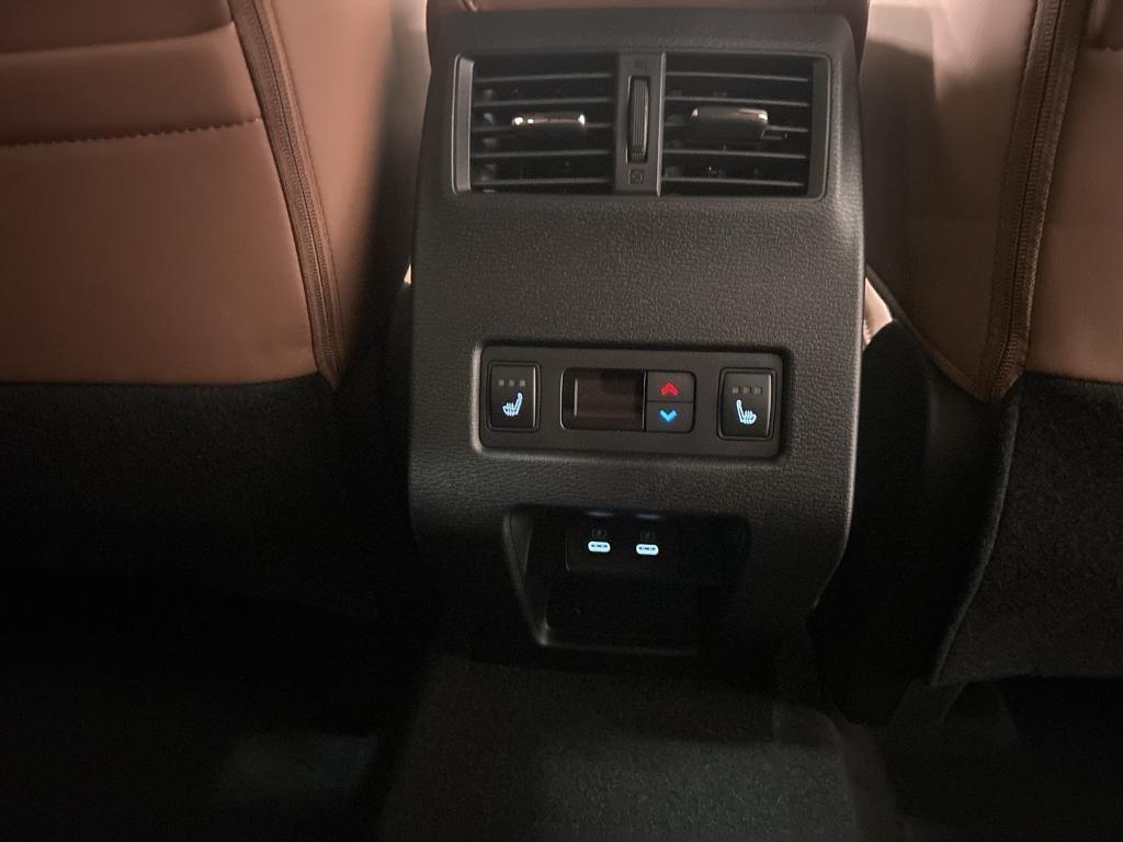 new 2025 Mitsubishi Outlander car, priced at $45,610