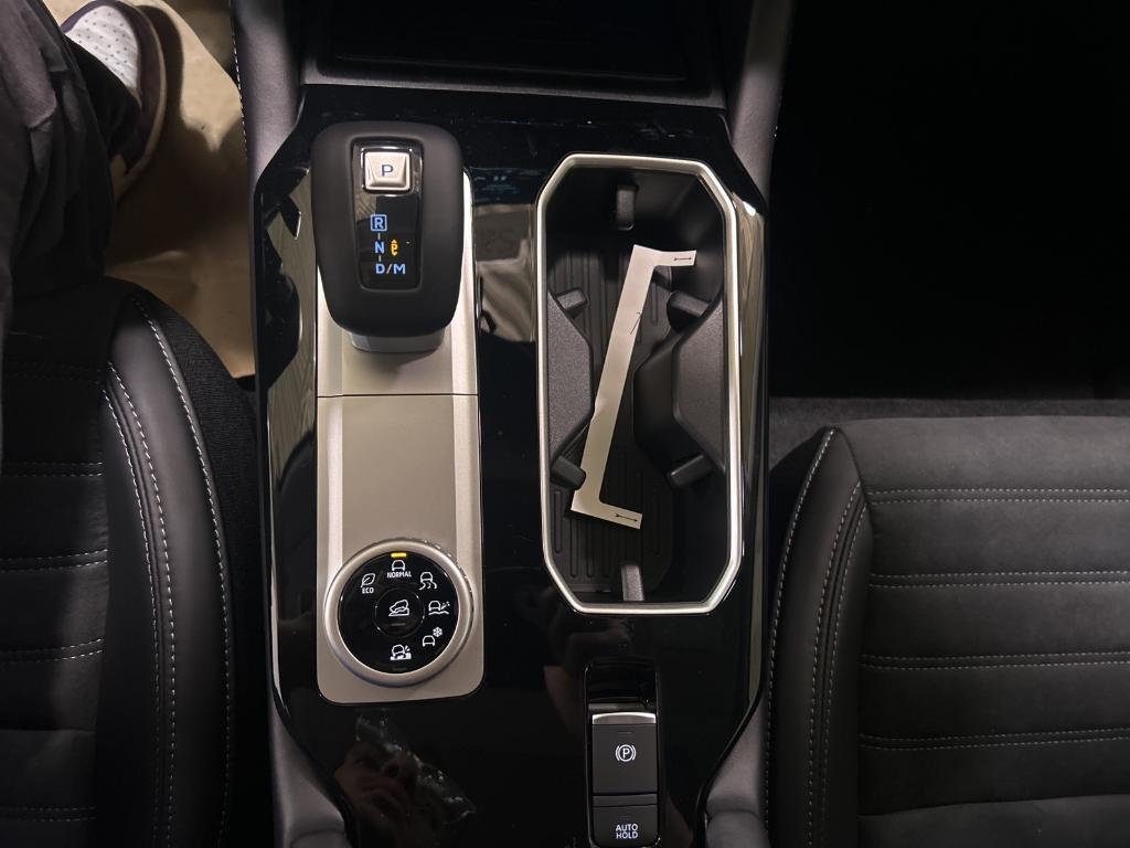 new 2025 Mitsubishi Outlander car, priced at $40,500